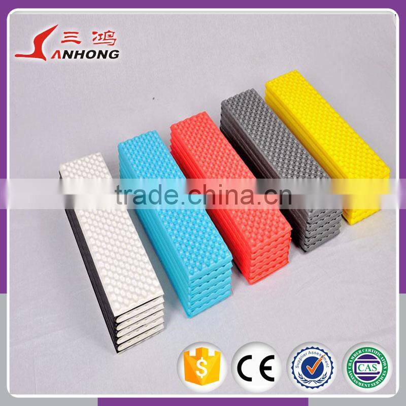 Environmental tasteless foam rubber packing material