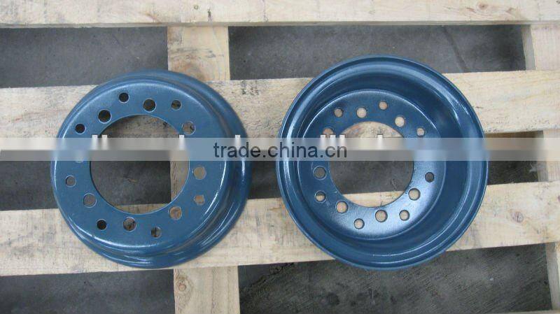 4.00E-9 Black split rim wheel