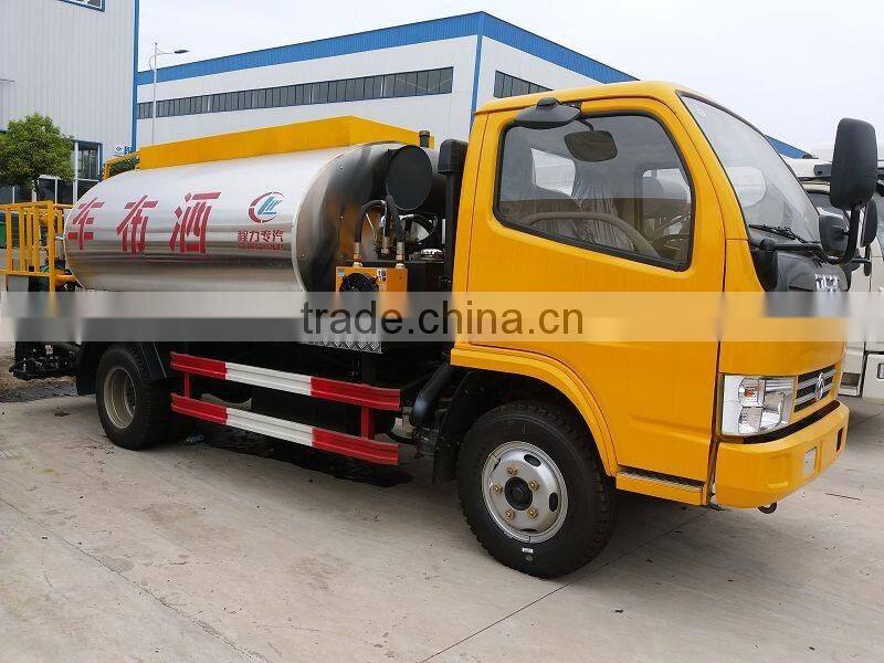 Dongfeng 4x2 bitumen sprayer truck heated bitumen truck truck mounted bitumen sprayer