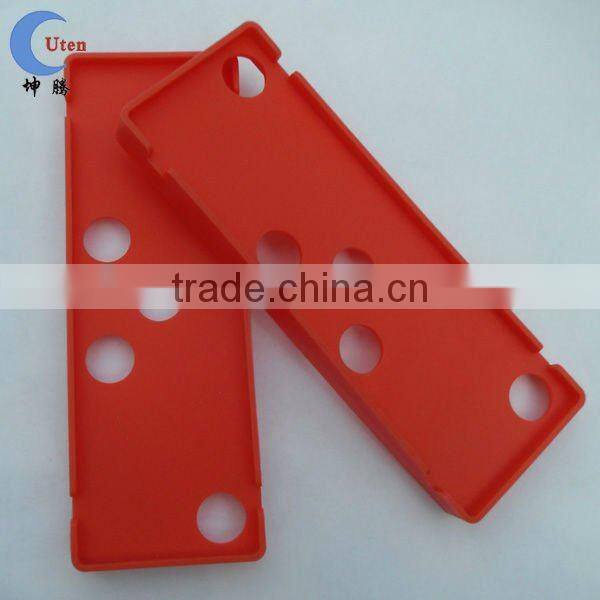2014 Customized Red Silicone Rubber Accessories