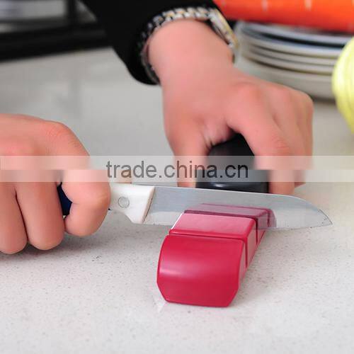 Two-stage Knife sharpener necessary in kitchen (9088)