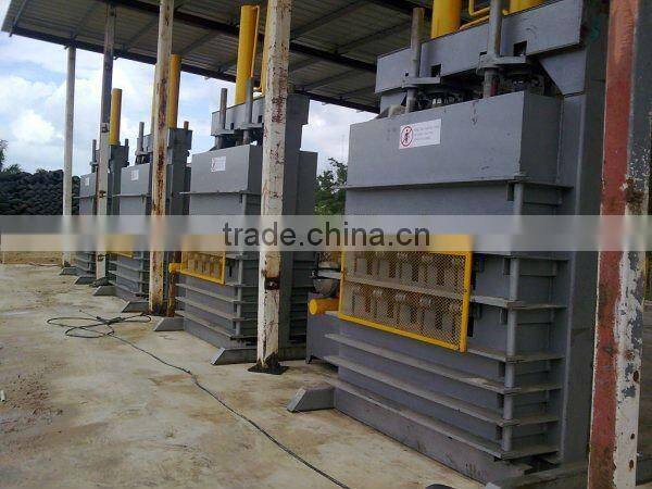 Super Quality automatic used truck tyre baler