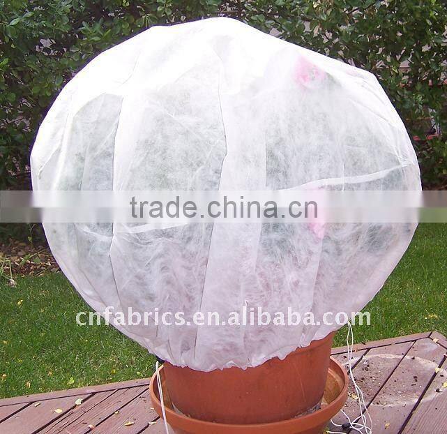 winter garden fabric cover, garden fleece cover, winter fleece plant cover