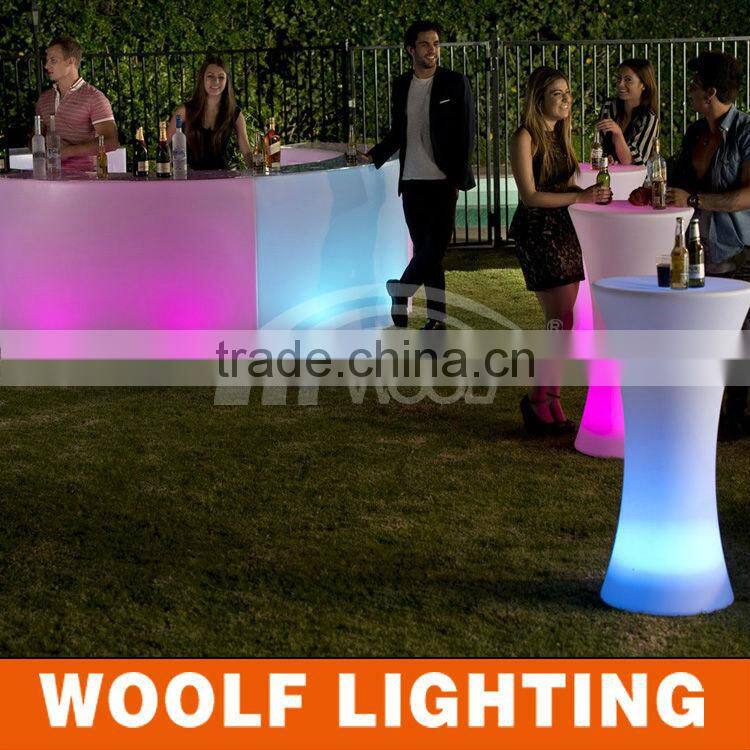 PE Plastic rechargeable LED round cocktail table furniture