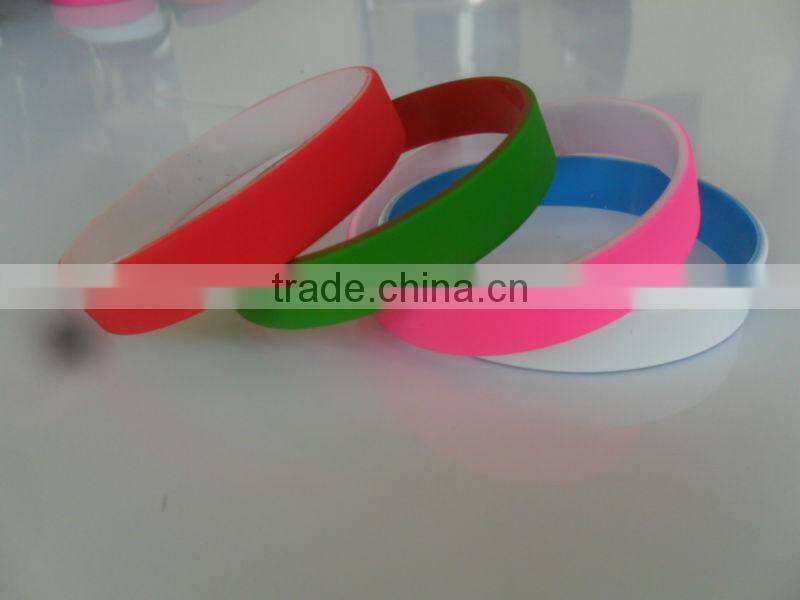 Costom Bracelet Silicone Bugslock