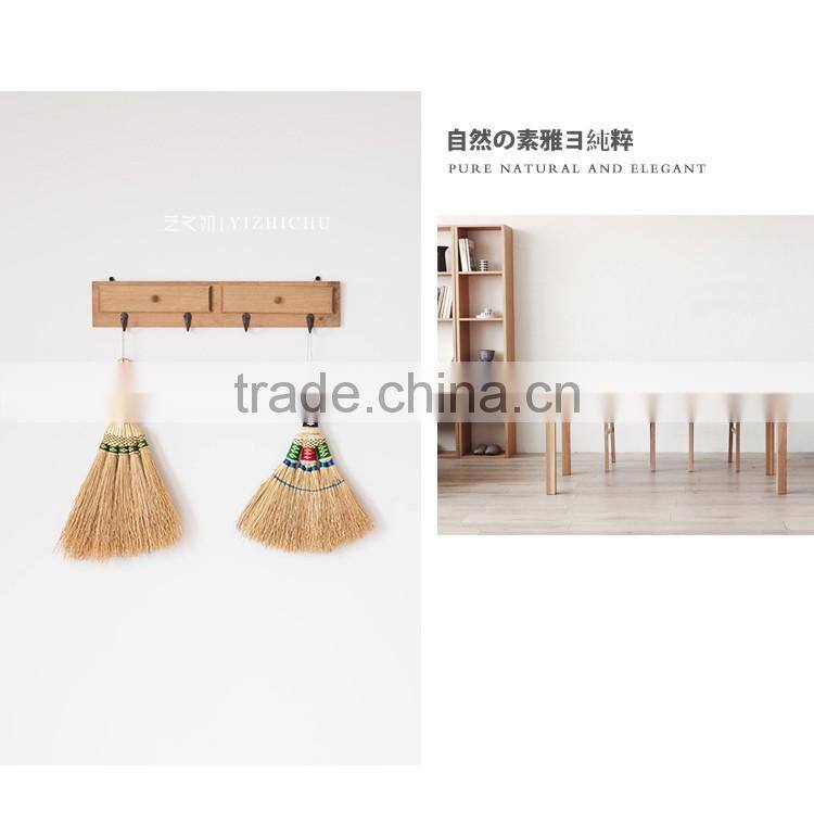 small handcraft cleaning corn brush