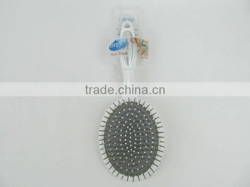 Hair brush with 1c logo