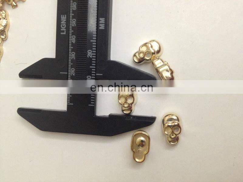 hot sell punk ccb skull studs glue on clothing bags garment accessories