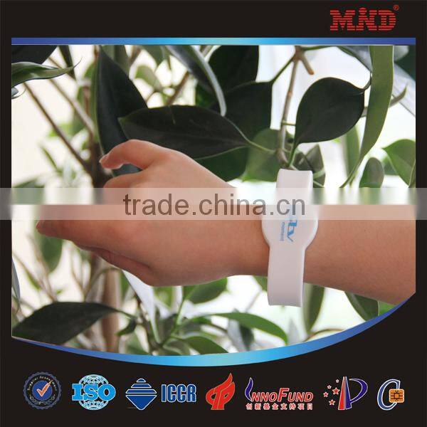 MDW411RFID silicone Wristband/electronic identification Bracelet waterproof