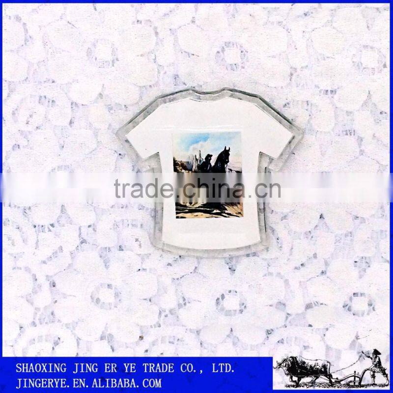 High Quality T-Shirt Shape Clear Acrylic Fridge Magnet