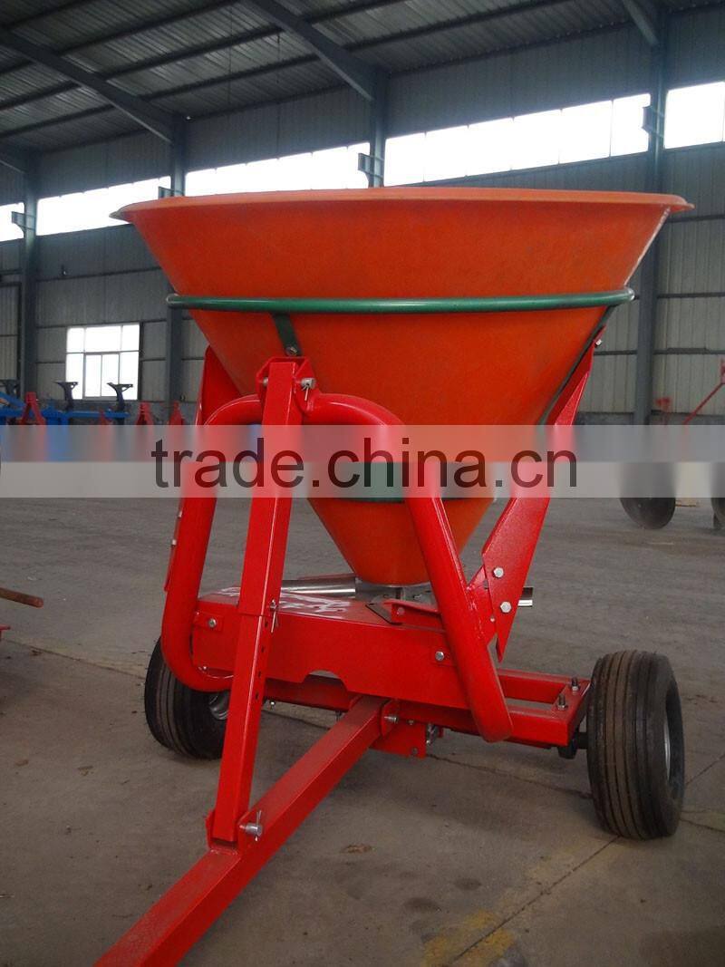 tractor mounted fertilizer fluid fertilizer's spreader