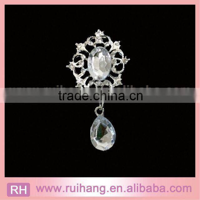 Hangs falls handmade brooch luxury for wedding invitations