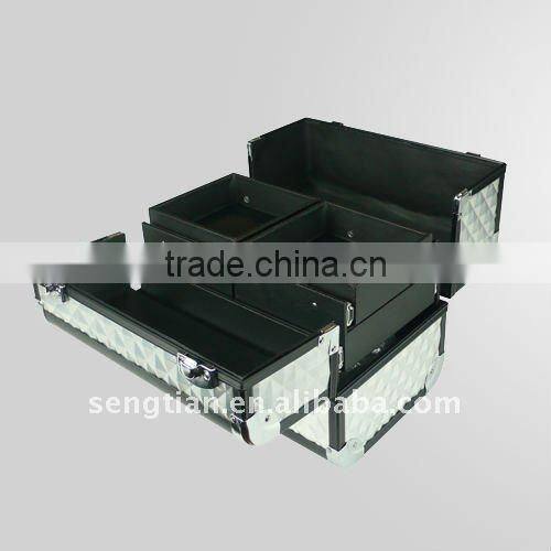 Profesion aluminum cosmetic case D2668K