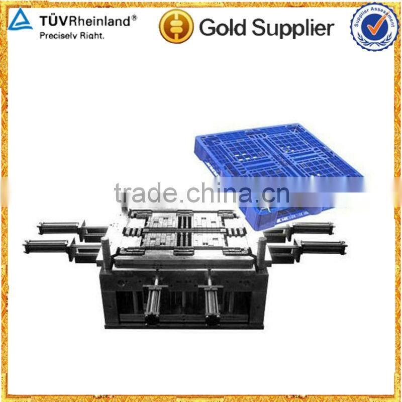 Plastic industrial pallet injection mold