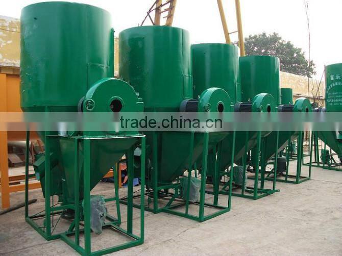 Hot selling and excellent chicken feed mixing machine
