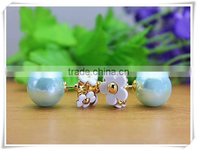 Korean Style Gold Plated Three Colorful Plastic Flower One Big Color Plated Pearl Double Side Stud Earring For Party Lady