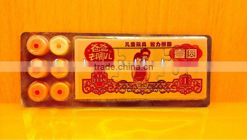 Jigsaw Press Candy with toy