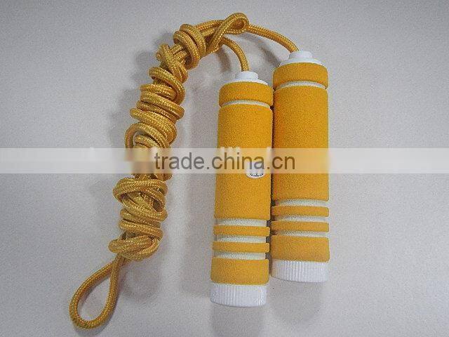 Fashion rubber foam skipping rope
