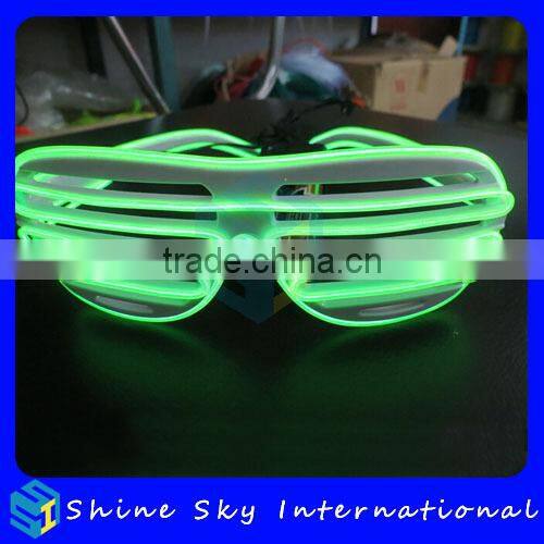 Hot Selling Ligh Up Party Supplies Light Up Glasses for Halloween/Christmas/New Year Party