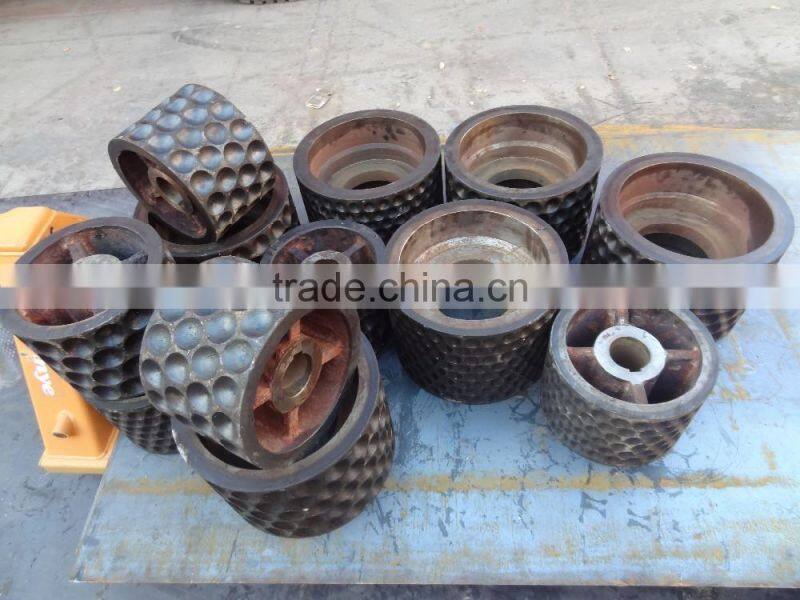 Environmental dry powder briquette machine