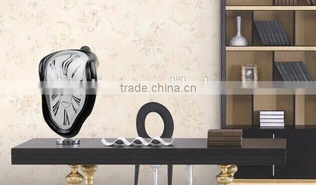 2015 the newest quartz clock melting clock novelty home decor clock art clock shelve clock melting shelf clock