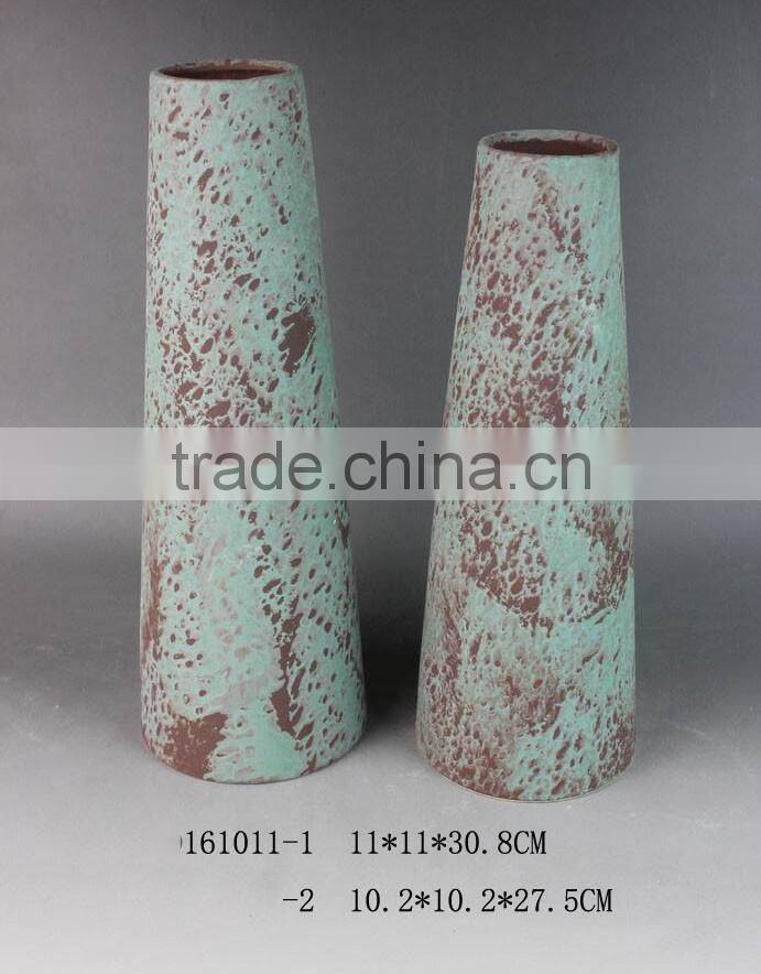 China made antique glazed cone ceramic vases