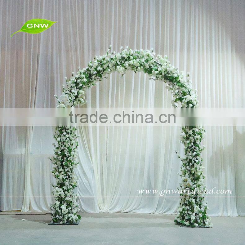 GNW FLA1609029 Fabric Flowers Wedding Arch With Wood Trunk Wedding Backdrop Entrance
