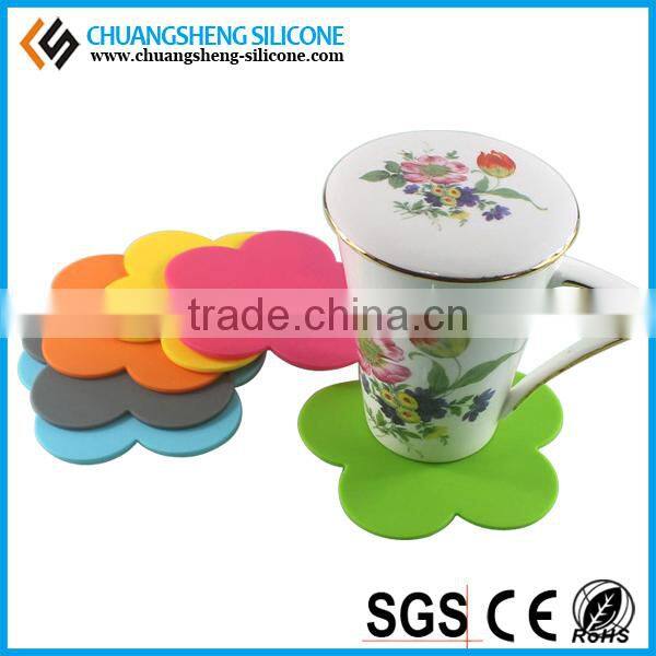 Beautiful flower shaped silicone anti-hot table mat