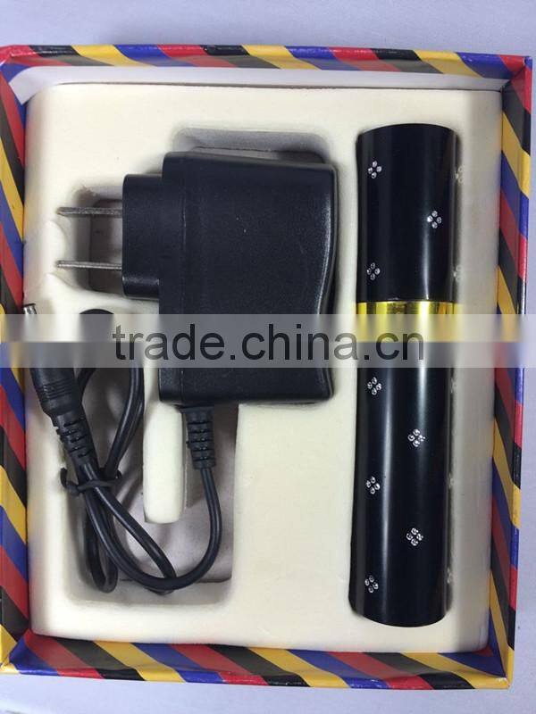 2015 Long life LED ultra bright flashlight