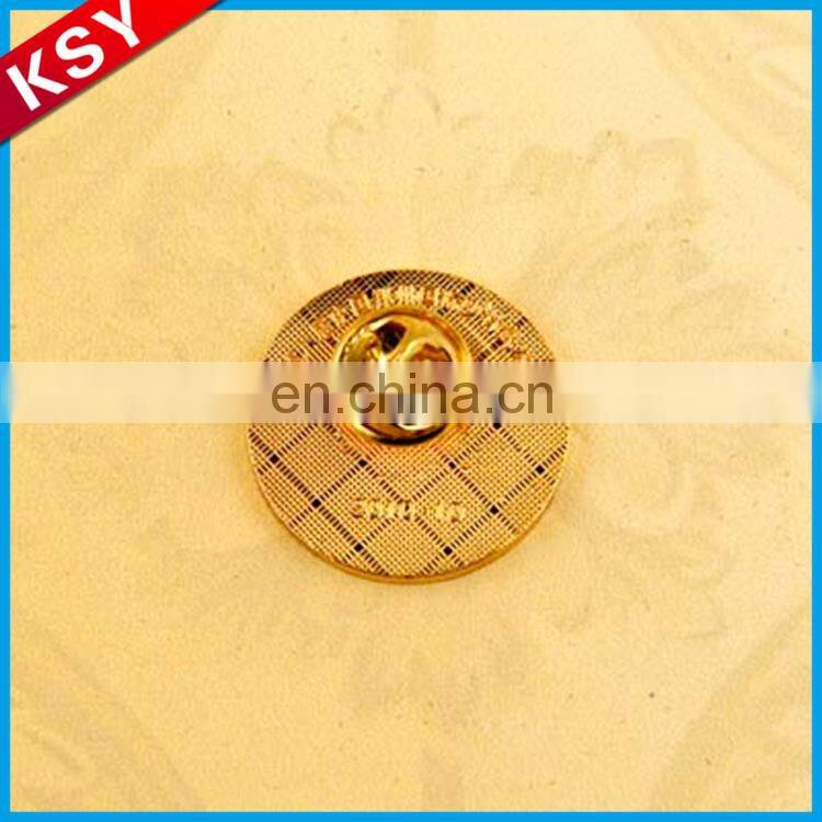 New Product Top Quality Enamel Football 3D School Lapel Pins Car Emblems And Badges