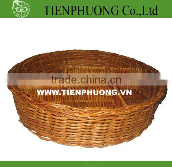 wicker divide basket