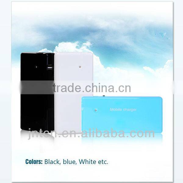 220V 4000/4400/5200/5600mAh universal portable plug-in mobile phone wall charger power bank with AC connector MP011