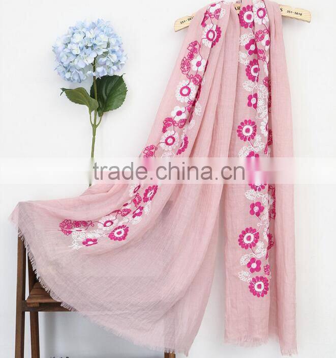 Best Selling Korean Fashion Girl Maxi Small Flower Embroidery Shawl Scarf