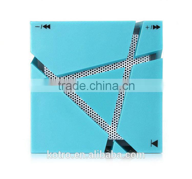 Unique Promotional Gift Qnoe AUX 2 Bass Speaker TF card FM Radio MIC Handsfree LED Speaker 3W Square LED Bluetooth Speaker