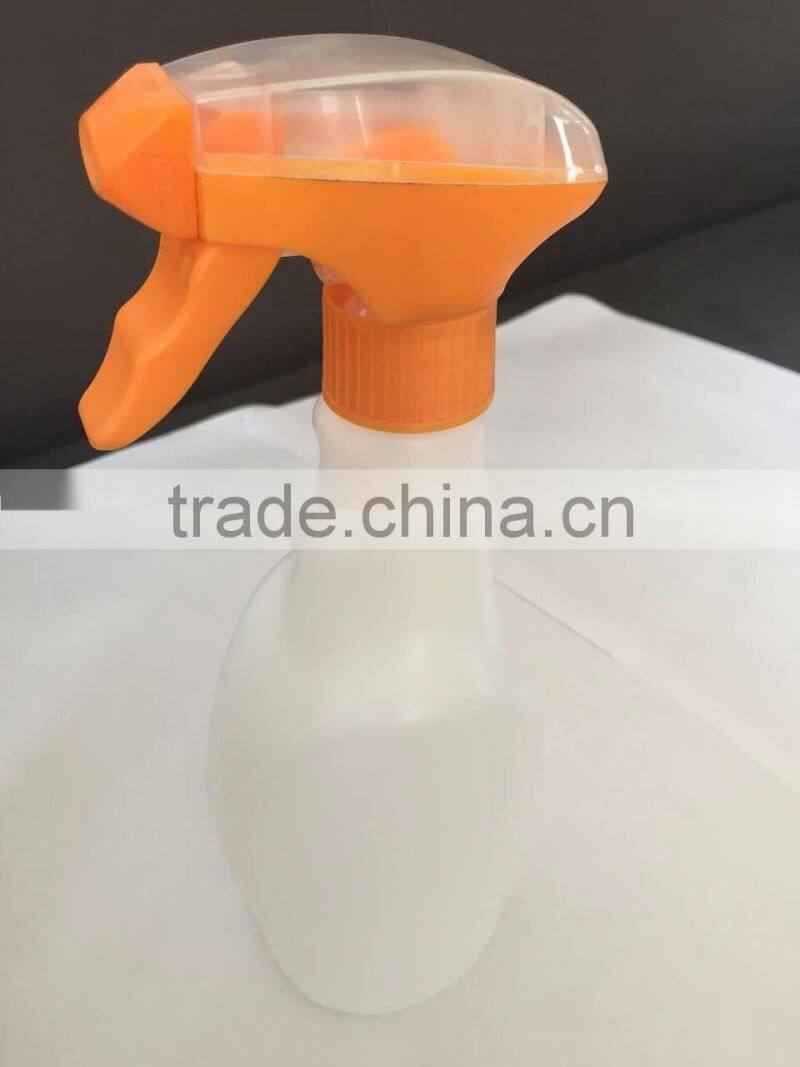 White Cleaning Spray Bottle/ 545ml PE Detergent Liquid Plastic Bottle with Trigger Sprayer
