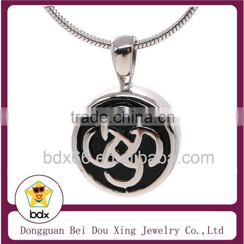 IP Gold Plated Stainless Steel Metal Engraved Heart Shape Flower Urn Cremation Pet Pendant Ash Holder Mini Keepsake Jewelry