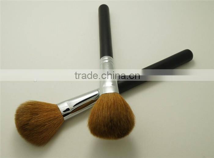 Oval Makeup Brush Goat Hair Cosmetic Powder Brush
