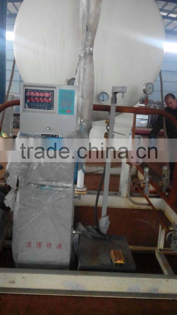 LPG gas filling machine with storage tank