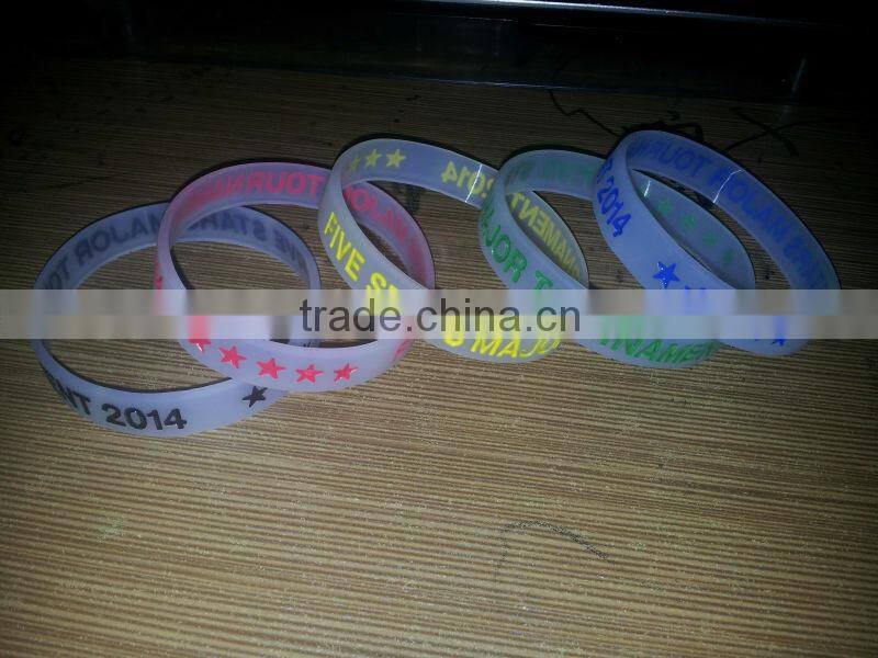 Promotional Customized Silicon Wristbands