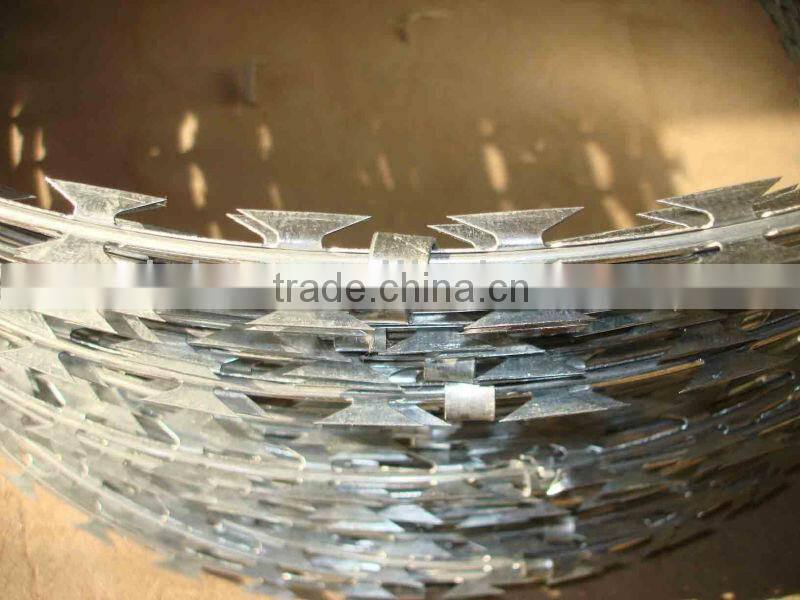 BTO-22 stainless steel razor barb wire concertina wire with razor