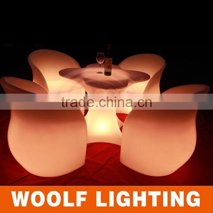 Modern Four-leaf Clover Shape Illuminated Restaurant and Coffee Shop Used glowing LED Table LED furniture
