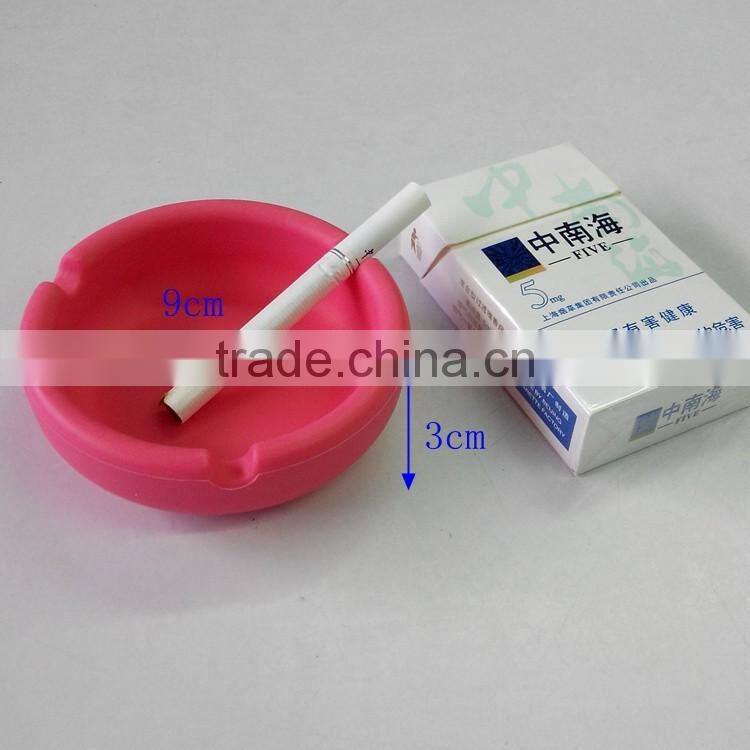 Hot selling promotional gift silkscreen printing round silicone ashtray