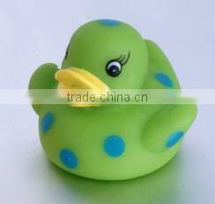 Mini bath rubber toy dot printed eco-friendly rubber baby tub floating duck