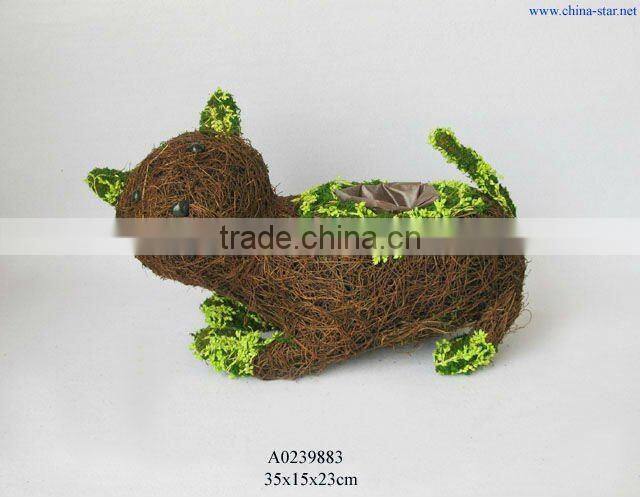 rattan cat garden planter with moss decoration