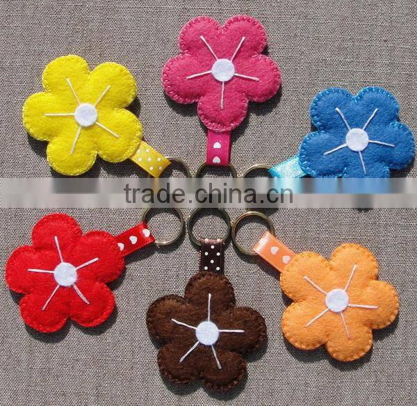 hot 2017 best selling laser cut new product decorative custom handmade fabric felt keychain,key chain