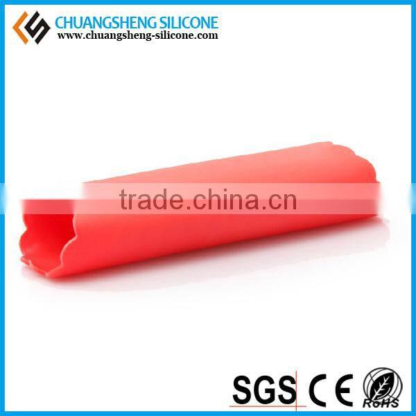 The most convienent cooker tooling garlic press, garlic peeler, silicone kitchen tools