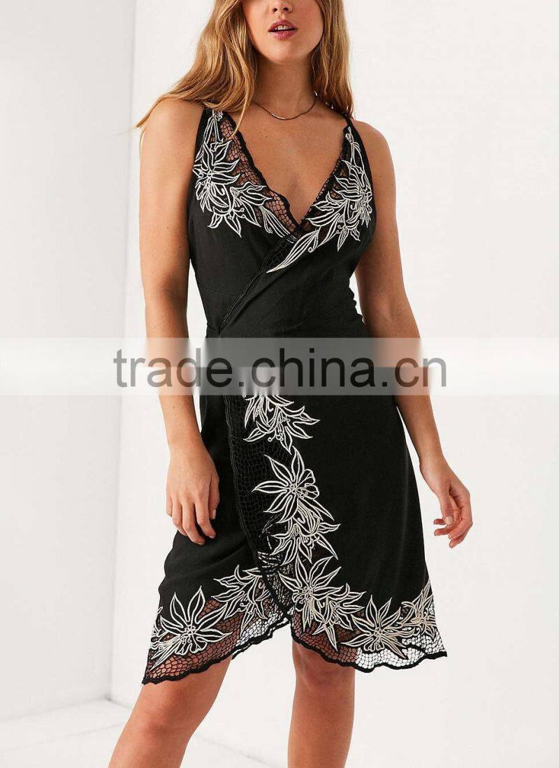 White Peacock Feathers African Print Patterns Faux Wrap Maxi Dress African Dashiki HSd5030