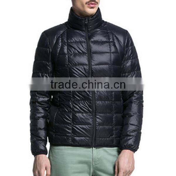 2015 New Design Men's Portable Ultra Light Down Jacket