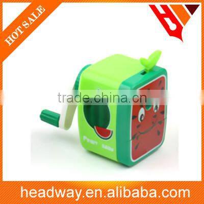 cartoon bodybuilding bear shape pencil sharpener for kids