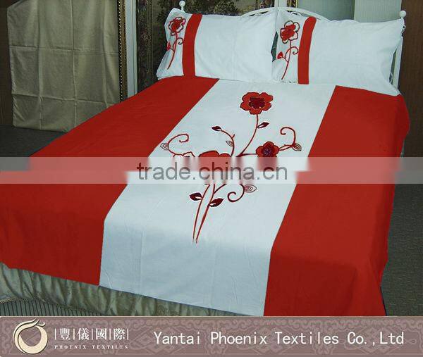 2013 newest embroidery silk quilt cover